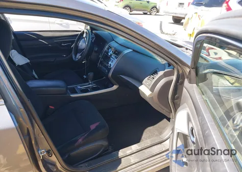 2015 Nissan Altima 2.5 S from USA, damaged, VIN 1N4AL3AP0FC436093